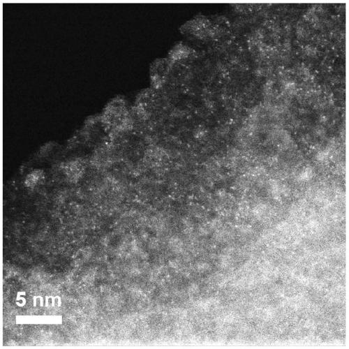 Monoatomic catalyst for preparation of low-carbon olefin by means of dehydrogenation of lower low-carbon hydrocarbons, and catalytic method