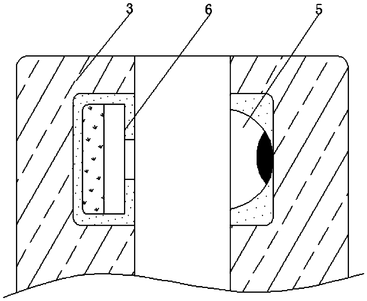 Steel pipe cutting device for stainless steel doors and windows