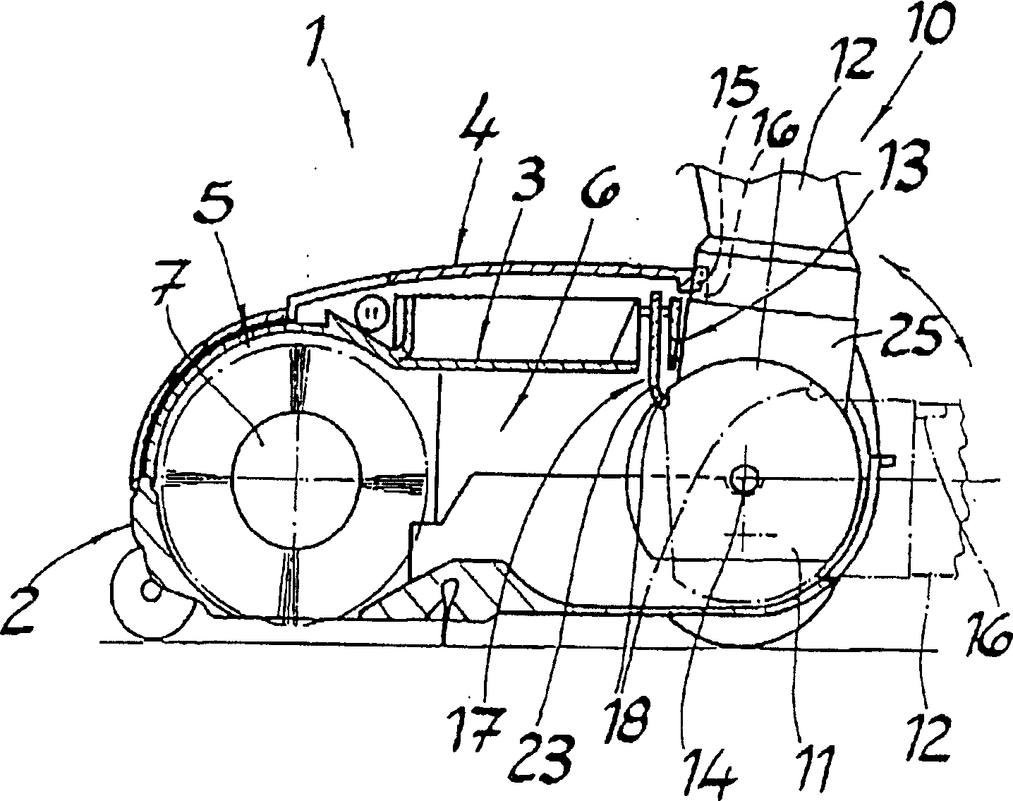 Front brush auxiliary device for vacuum cleaner