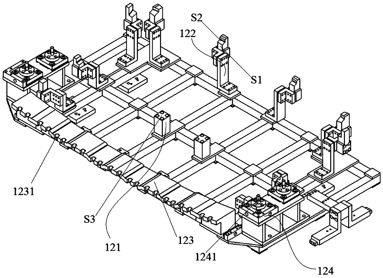 Clamp mechanism for cutting and splicing car body pieces