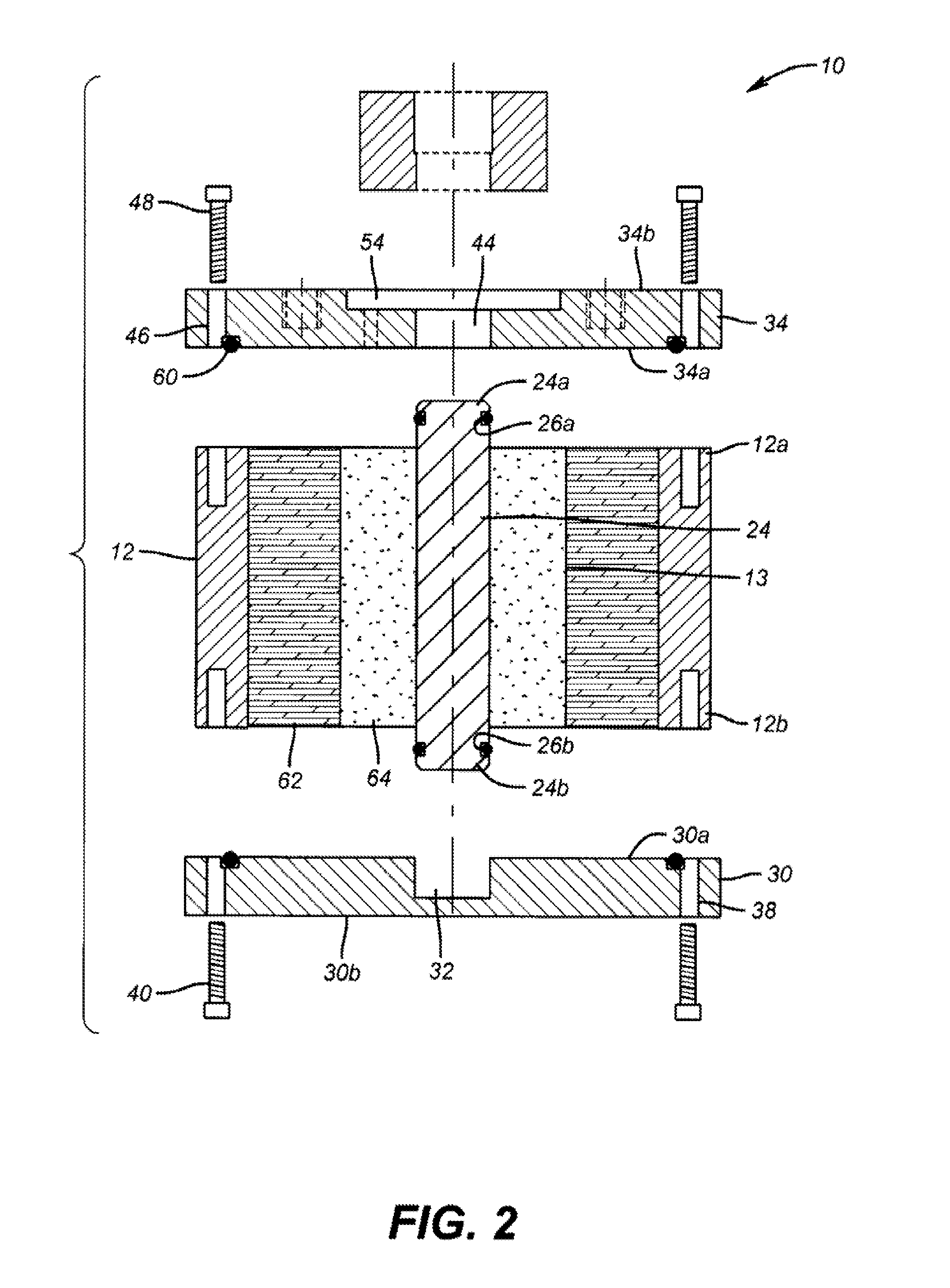 Apparatus for measuring shear bond strength of set cement and method of using same