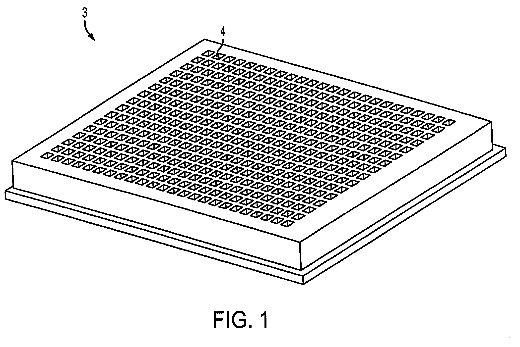 Plate washing system with ultrasonic cleaning of pipes and a control method thereof