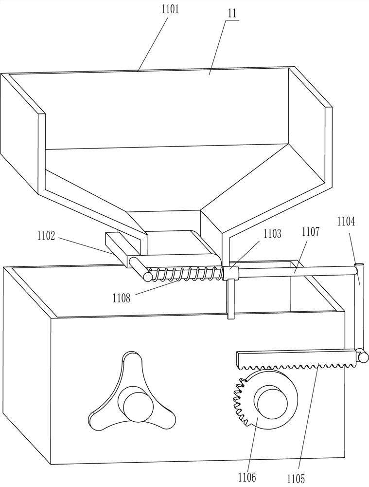 Waste battery smashing device