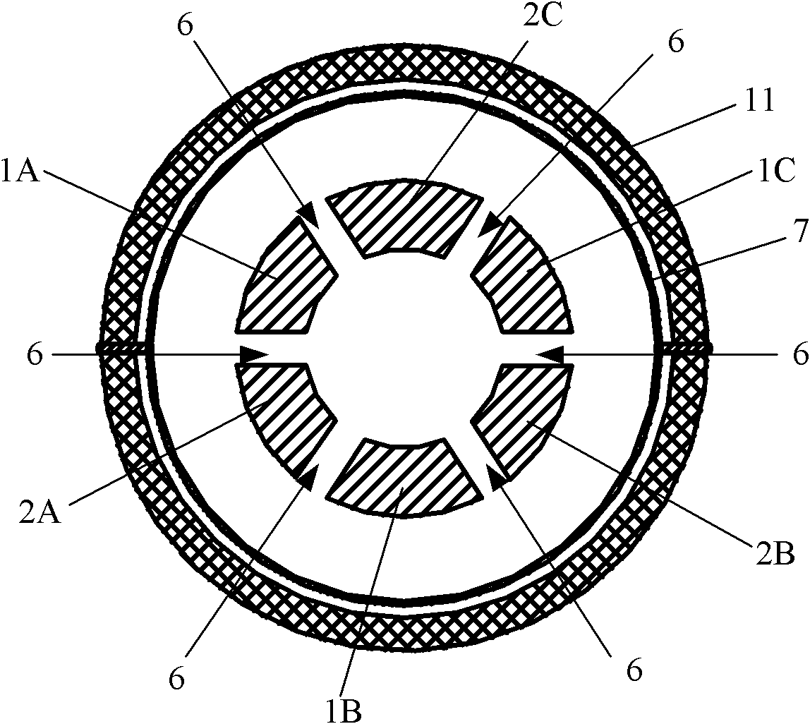 Multipole field breakdown type vacuum trigger switch