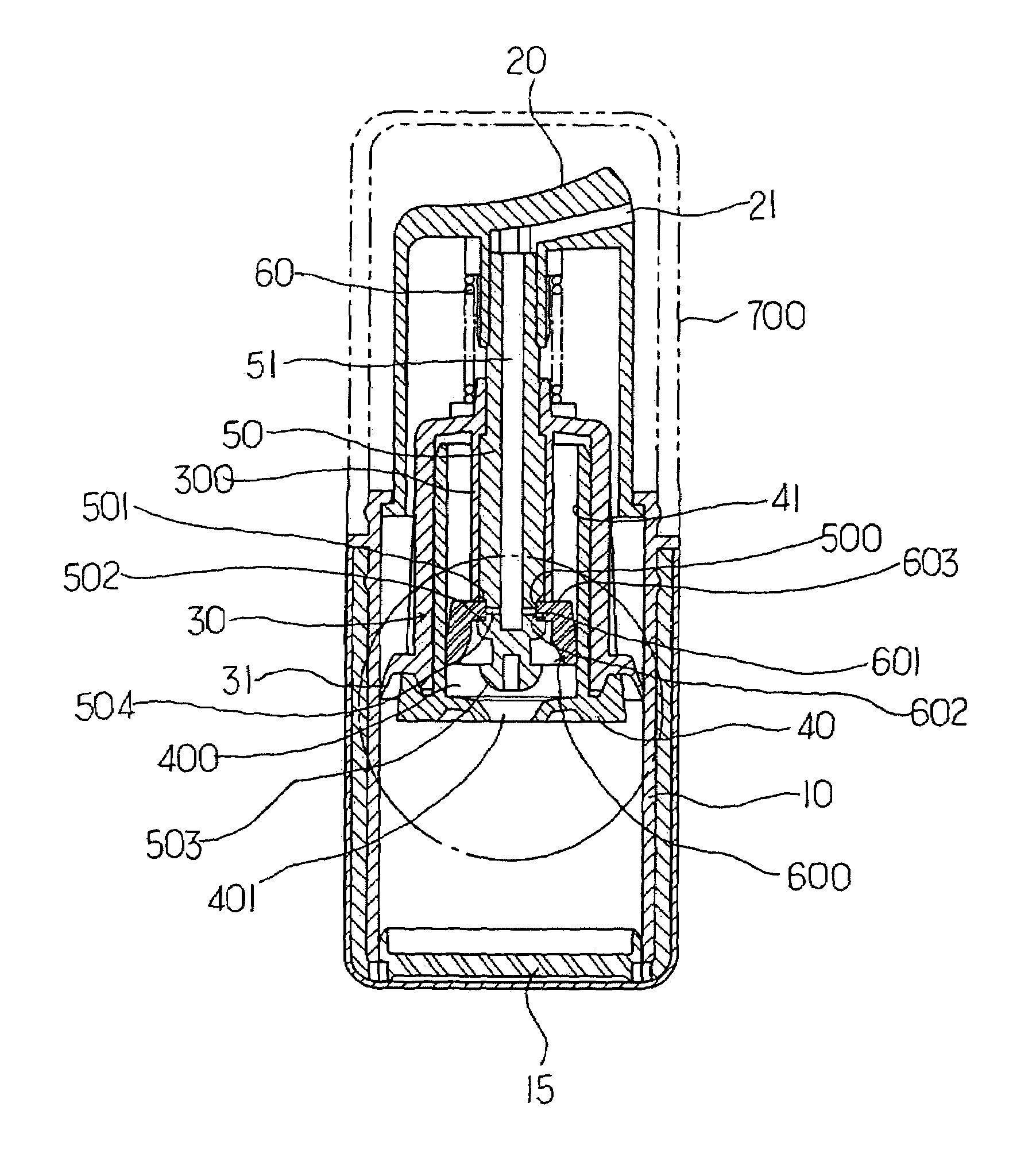 Constant discharge structure for nozzle head lowering type vacuum cosmetic container