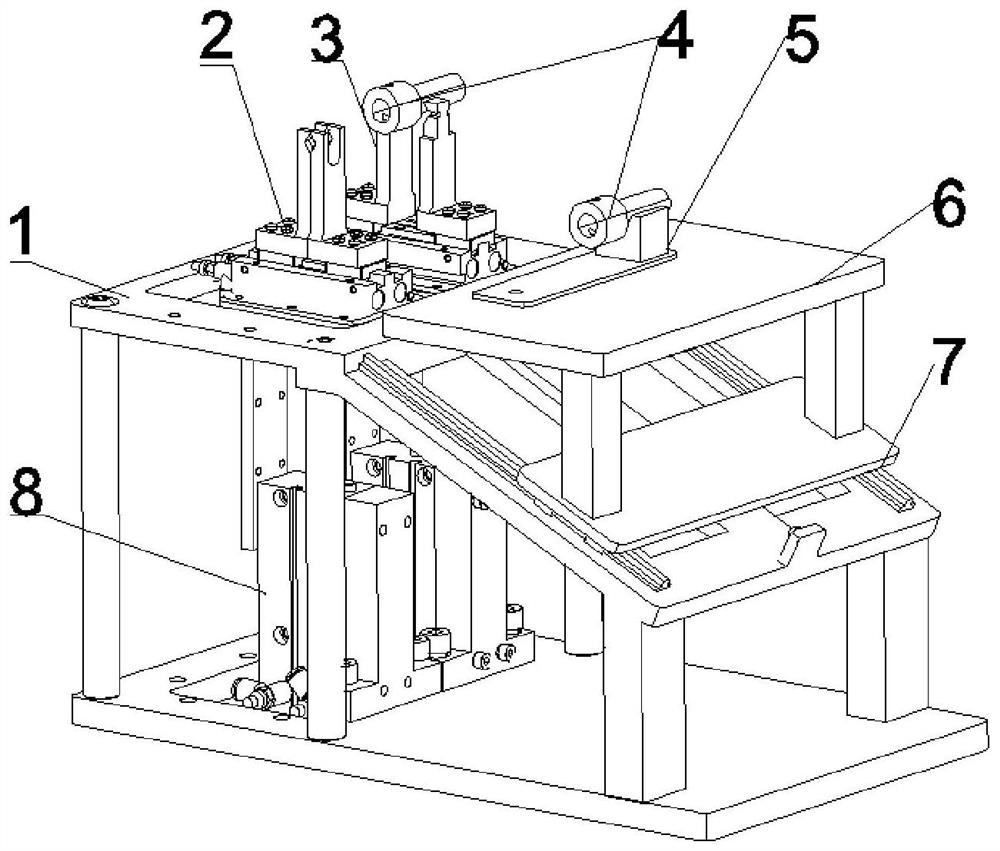 Small part comparison detection clamping device and method