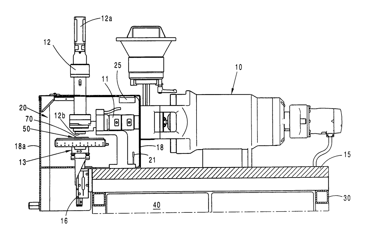 Device for the production of a three-dimensional object