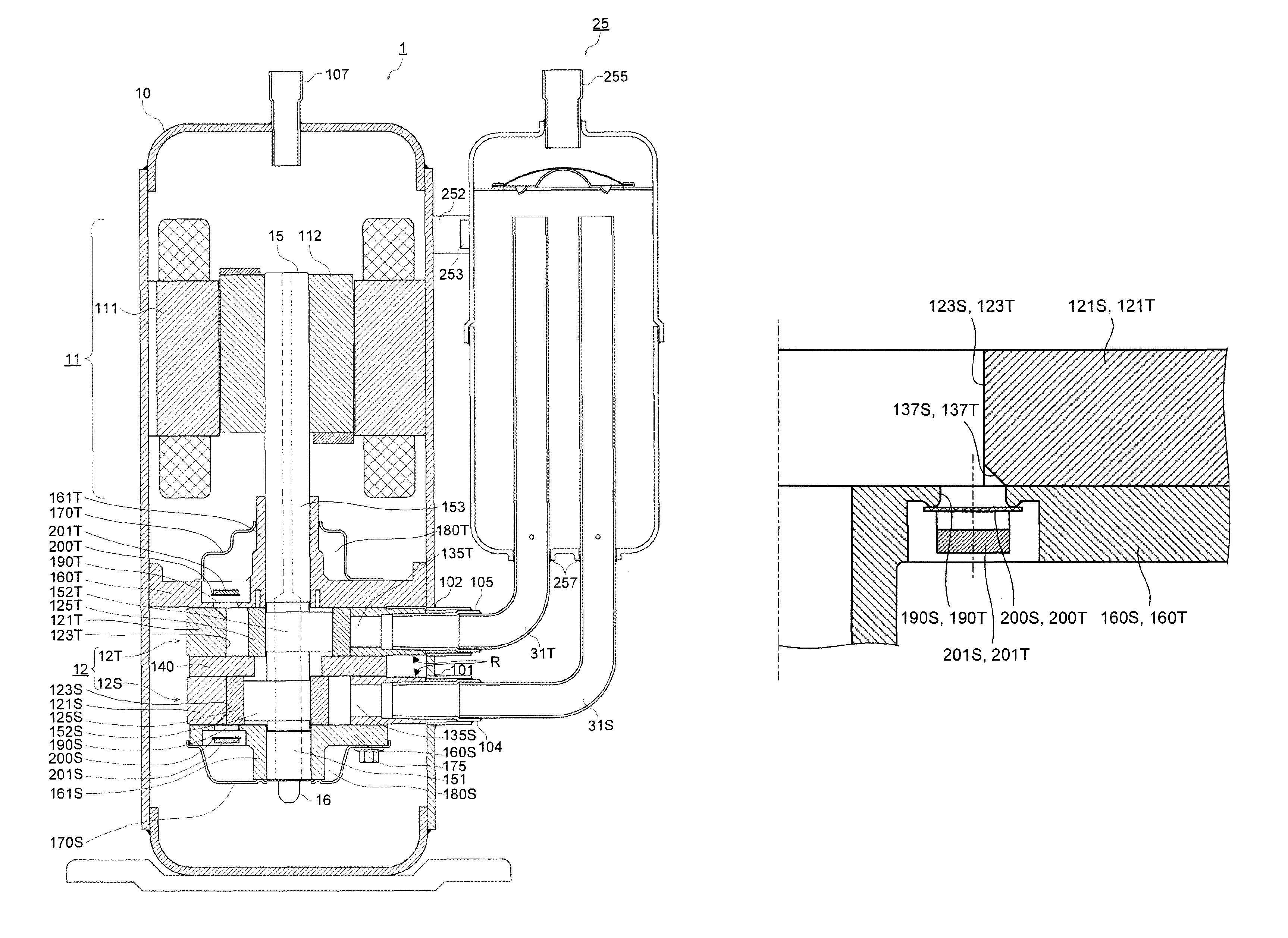 Rotary compressor having discharge groove to communicate compression chamber with discharge port near vane groove