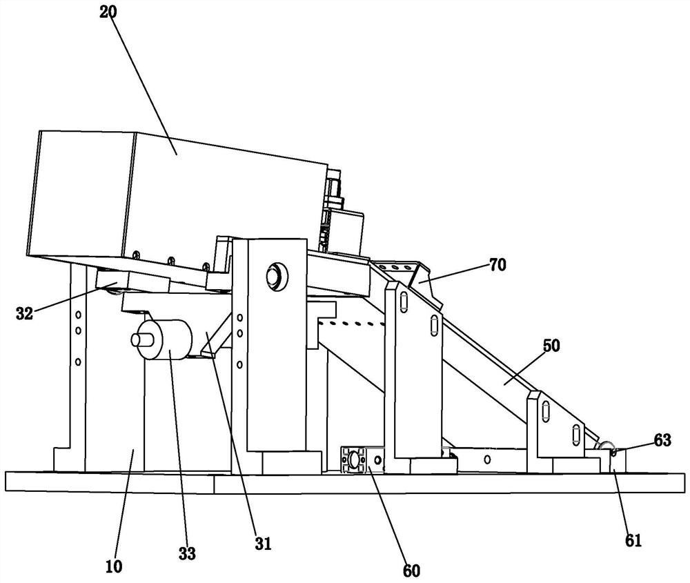 Automatic discharging device for counting beads