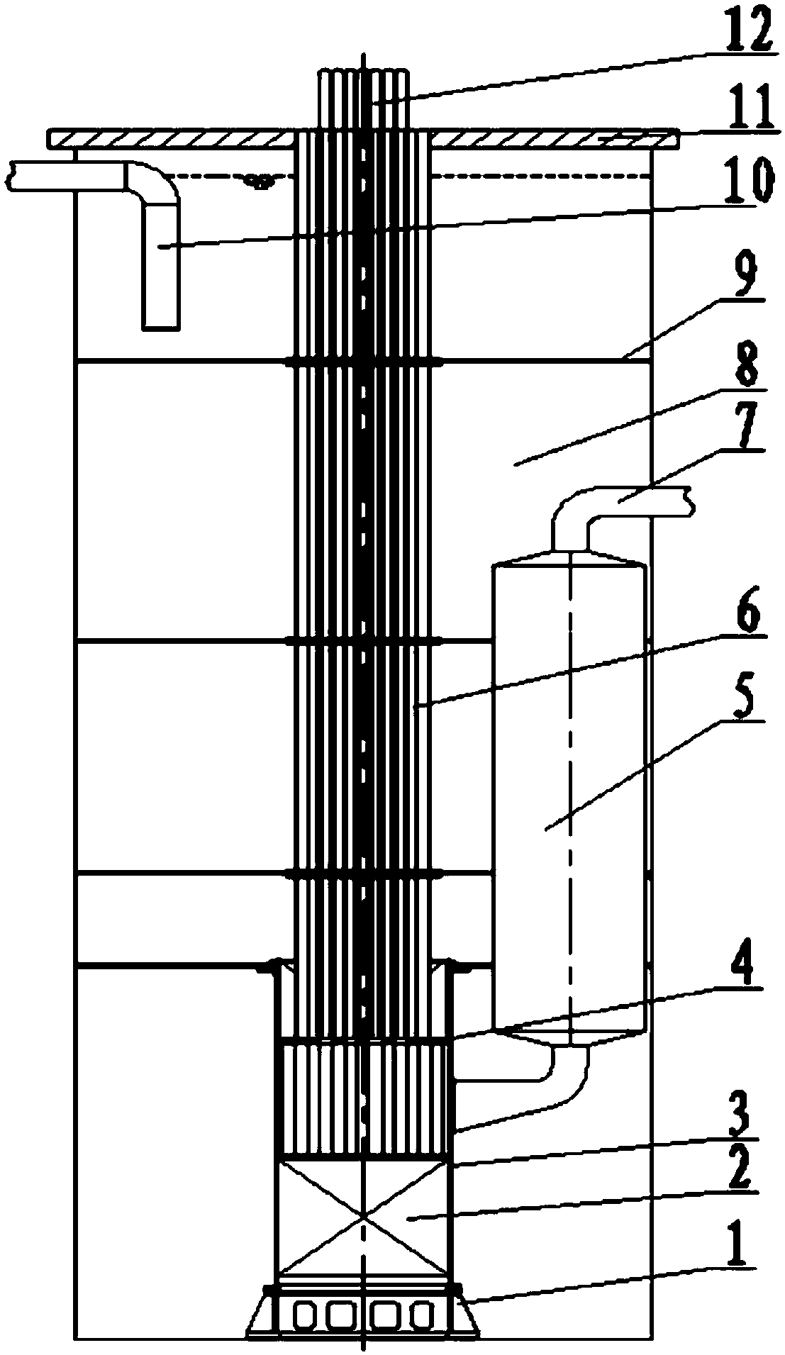 Reactor internal for power expansion of pool type low temperature heating reactor