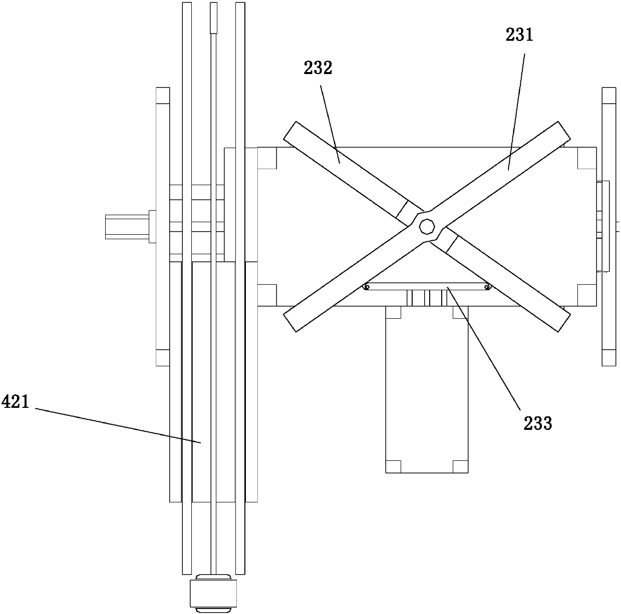 Semi-automatic cutting device for bakelite plate