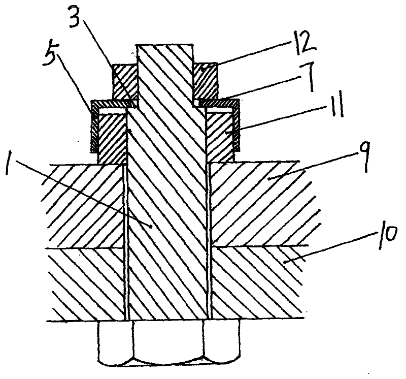 Anti-loosing clamping bolt set