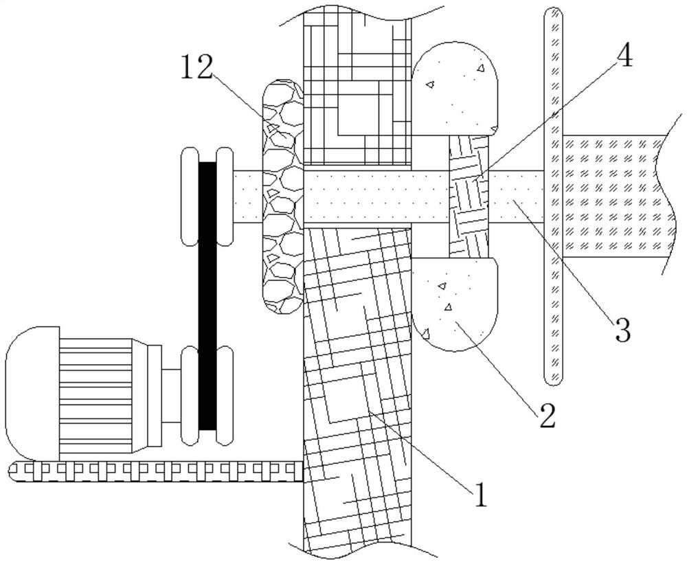 Stable-winding auxiliary device for automobile tire cord fabric production