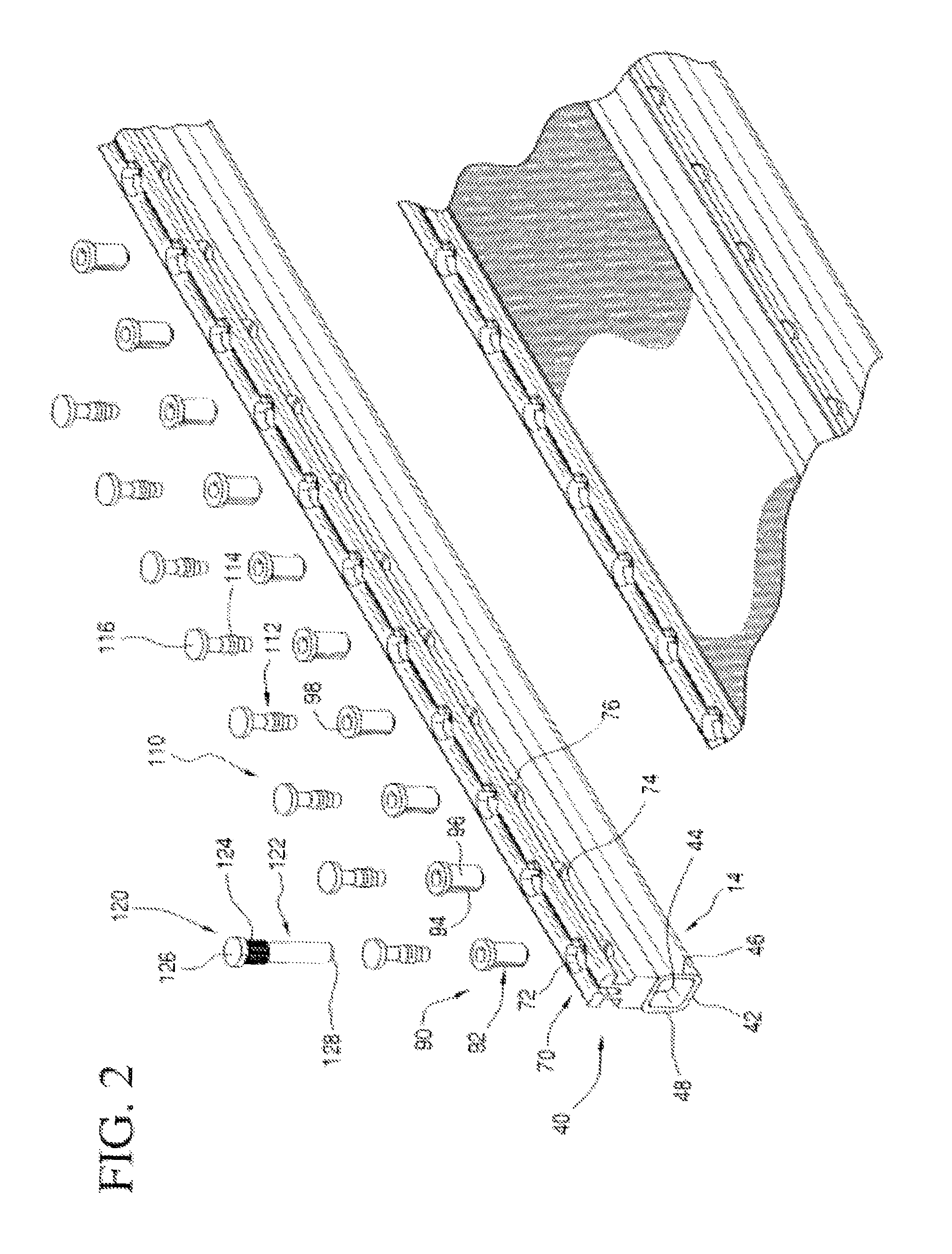 Screen panel center retainer system