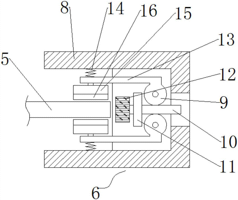 Cage stranding machine wire-stranding apparatus with protection mechanisms