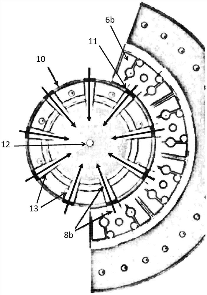 Steam venting in pulp or fiber refiners