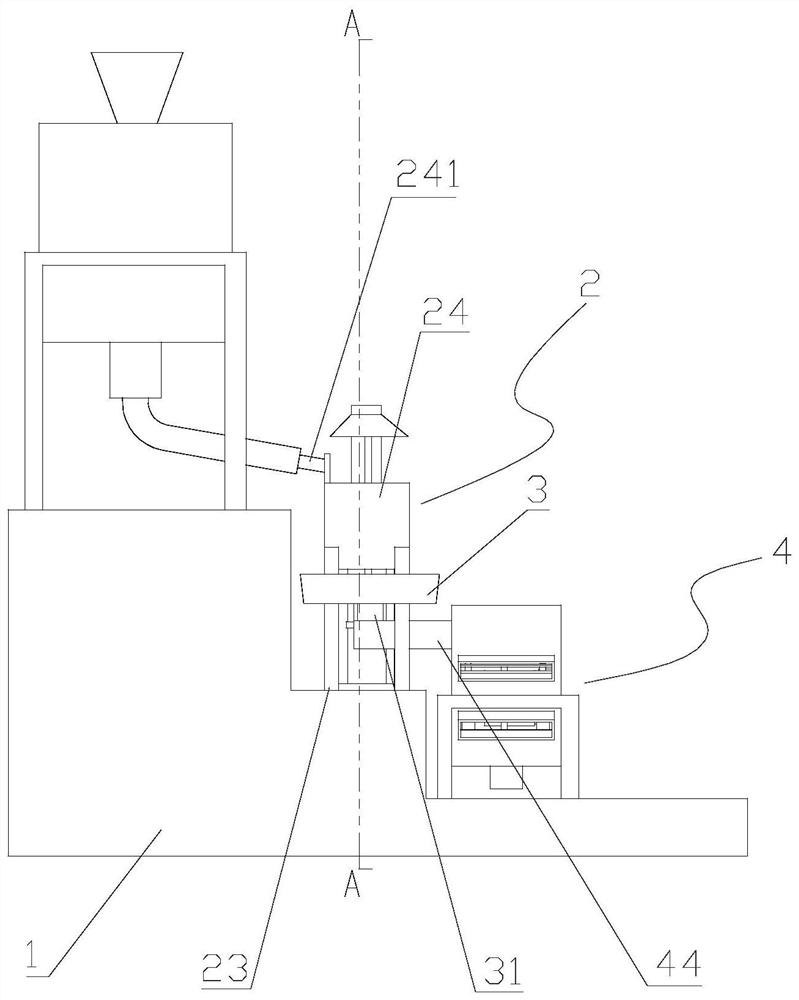 A kind of manufacturing method and equipment of nifuratel nystatin suppository