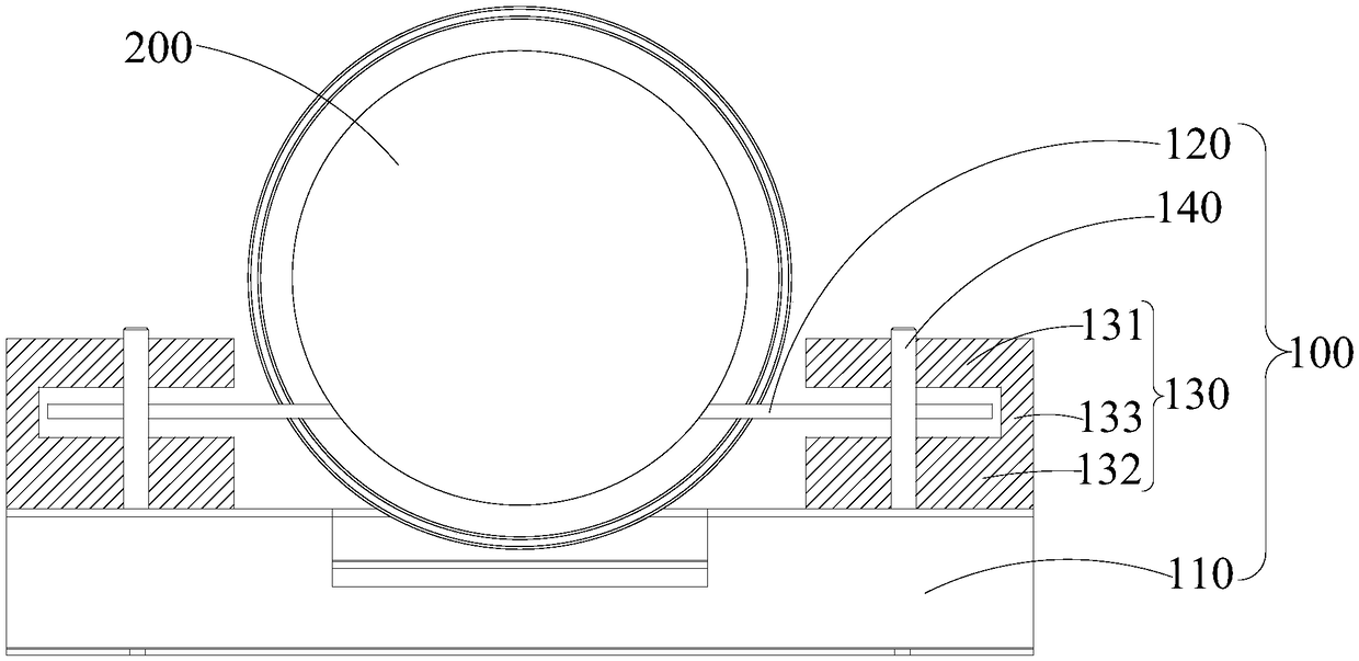 Vibration damping components, vehicle air conditioners and passenger cars and vibration damping methods based on electromagnetic technology