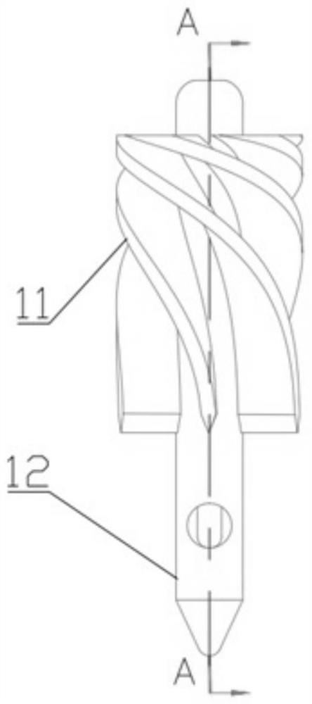 Pipeline type multistage oil-water separator utilizing angular momentum conservation