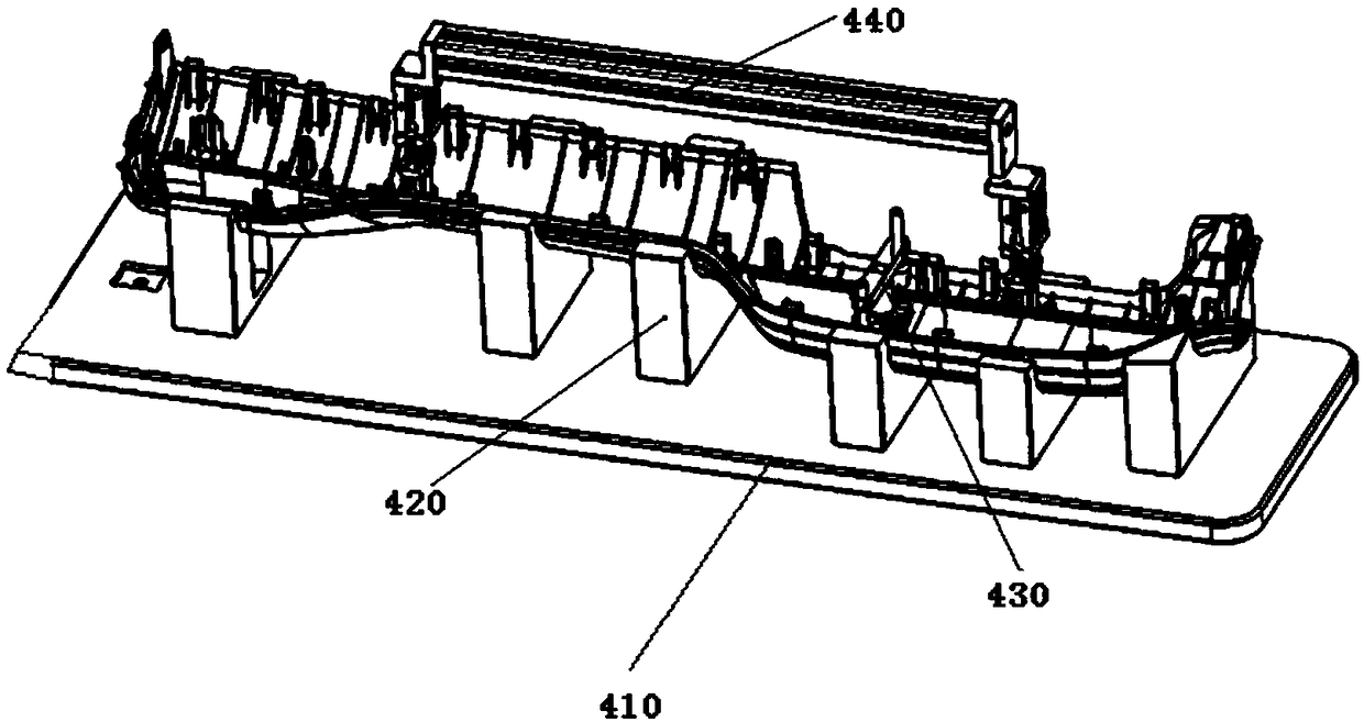 V-shaped buckle installing device