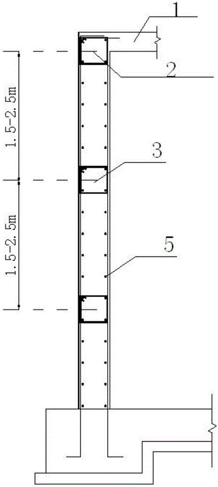 Crack preventing reinforced concrete wall structure and construction method thereof