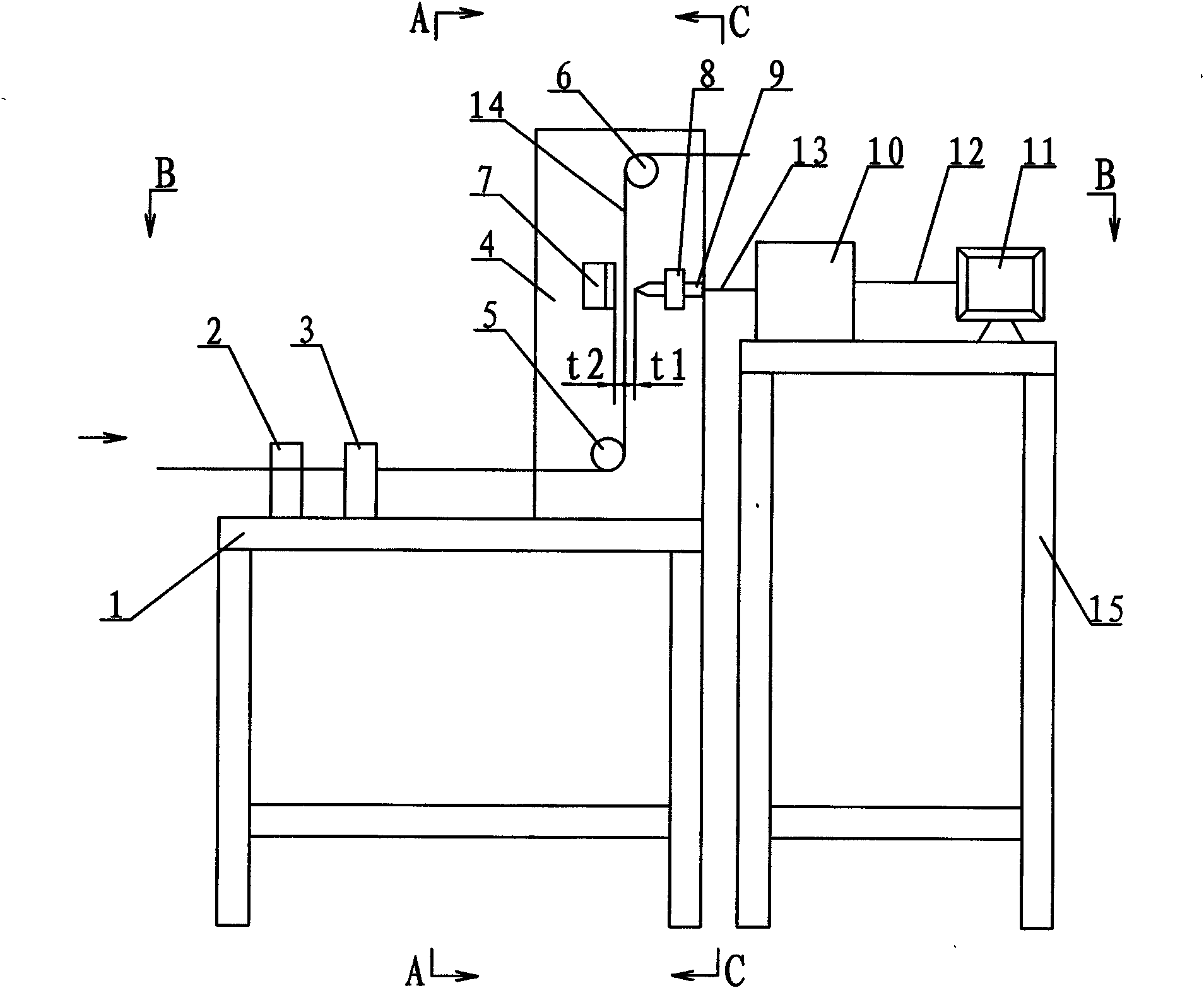 Online device for rapidly detecting quality indicators of prepreg tape