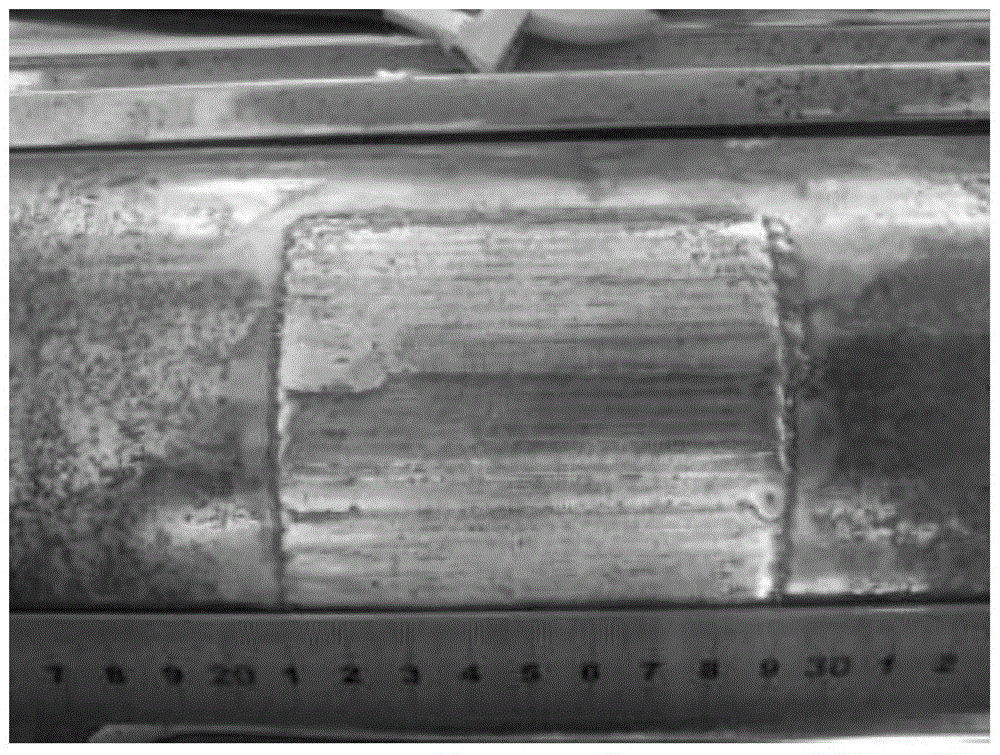 A method for preparing gradient coatings by laser cladding to repair cold rolls