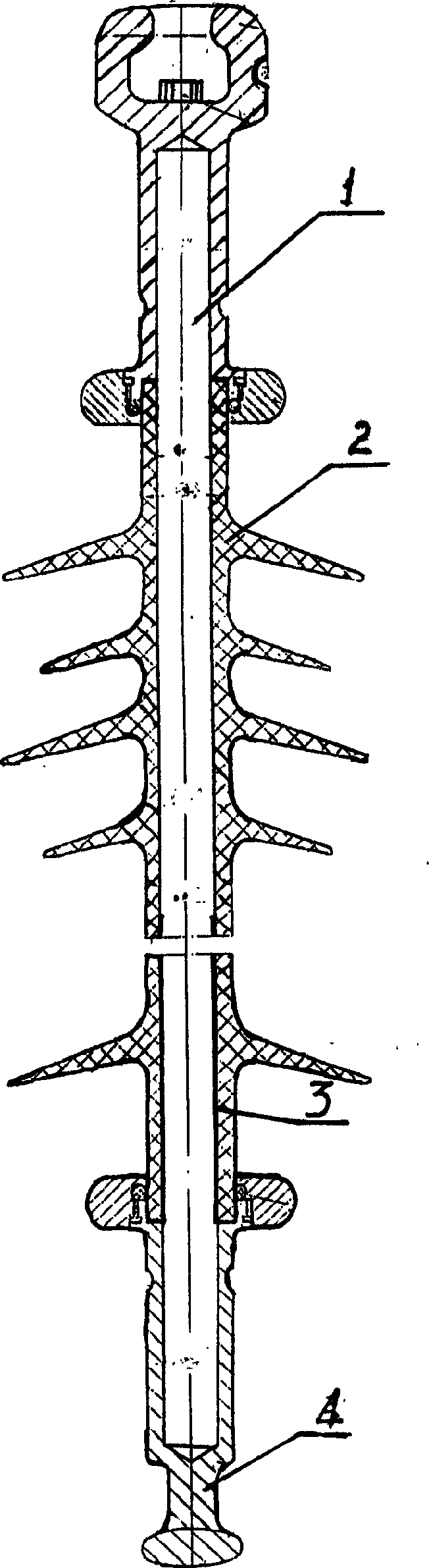 Equalizing synthetic insulator