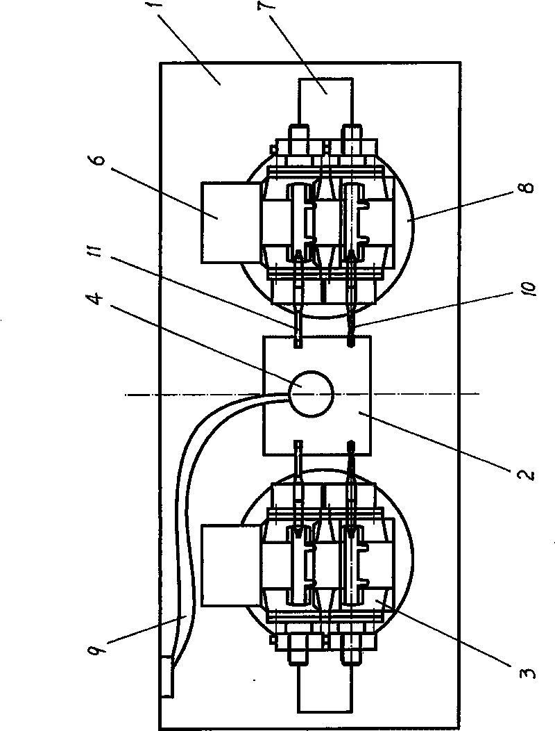 Automatic tapping equipment of wide-angle numerical-control uniflow meter