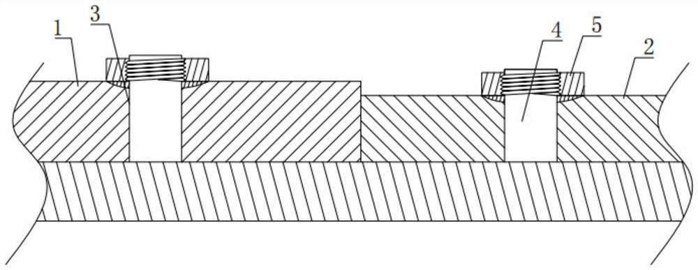 Wear-resisting plate suitable for bulk cargo cabin lining