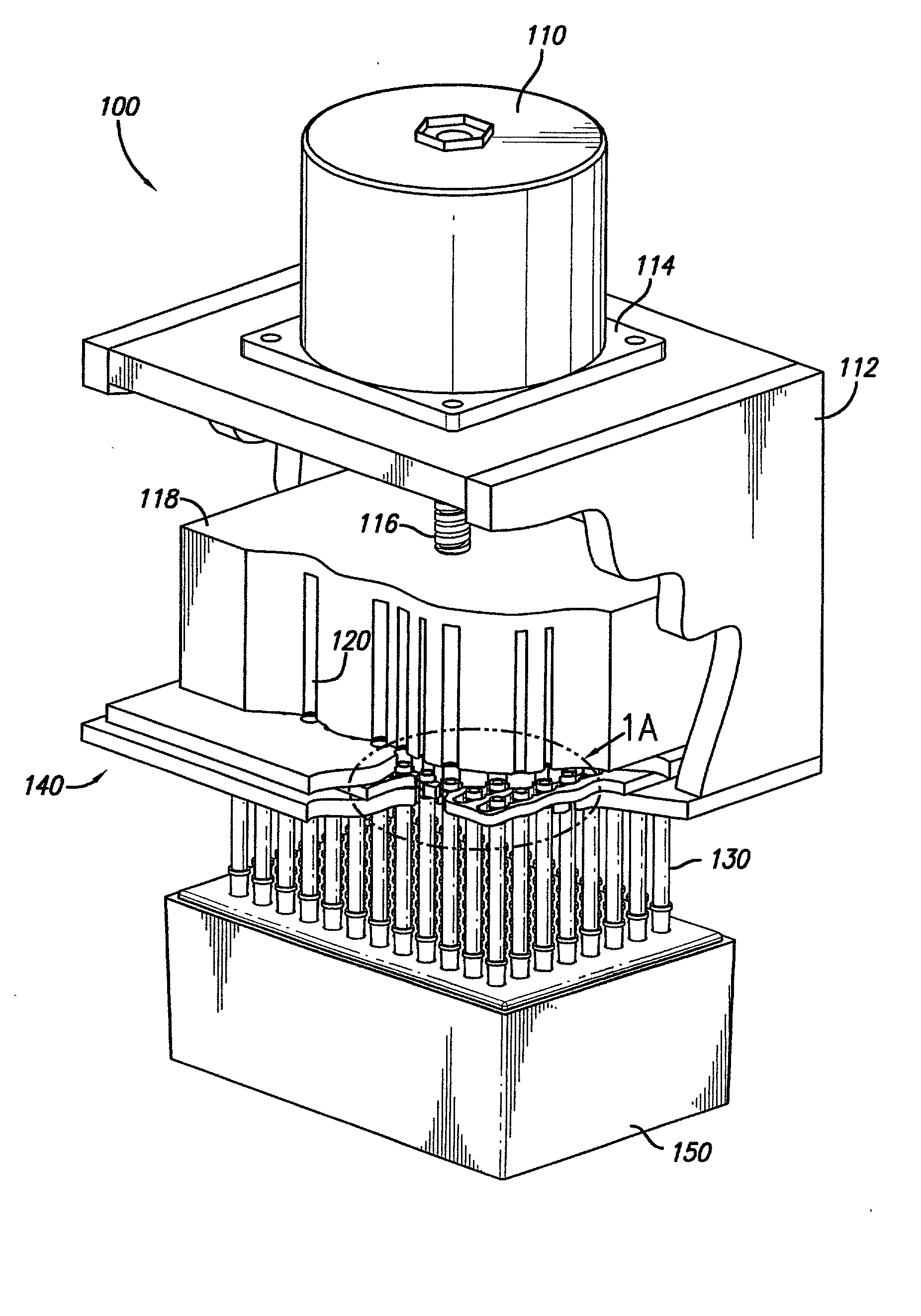 Pipettor and externally sealed pipette tip