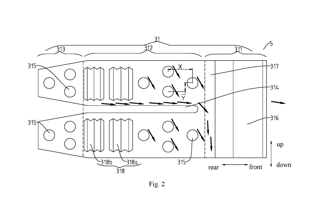 Fin and heat exchanger having same