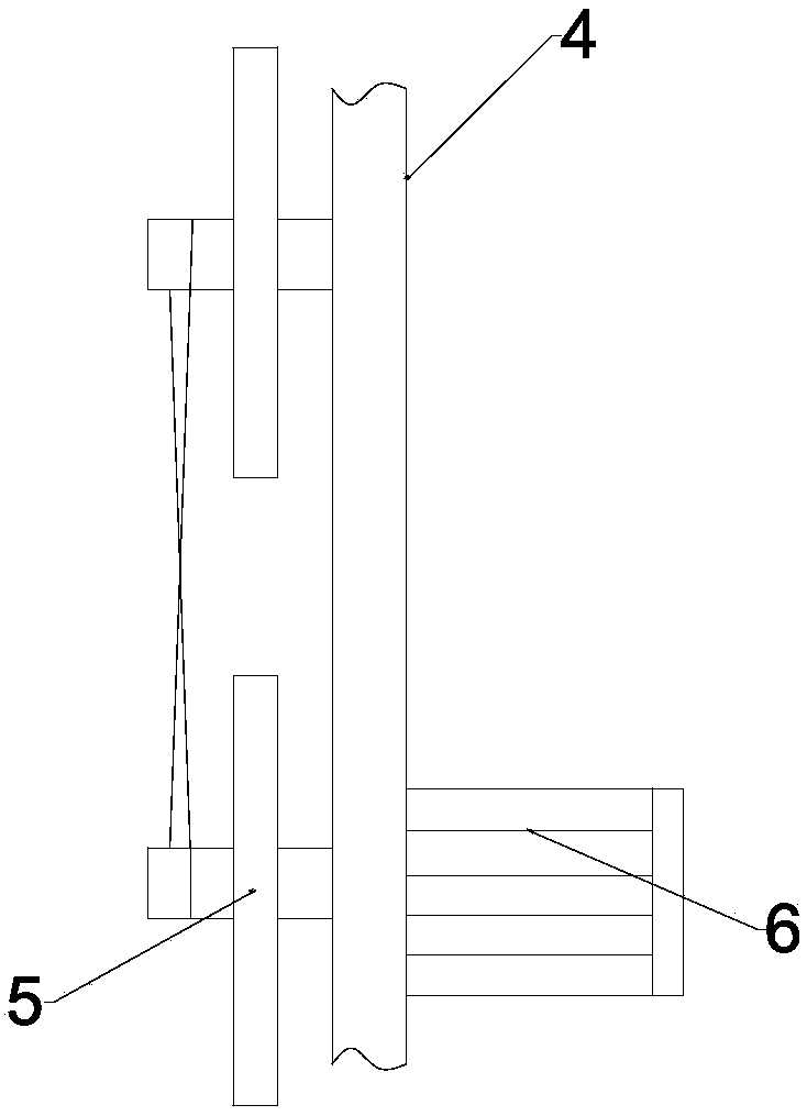 Cyclic continuous cleaning and compacting device for road surface