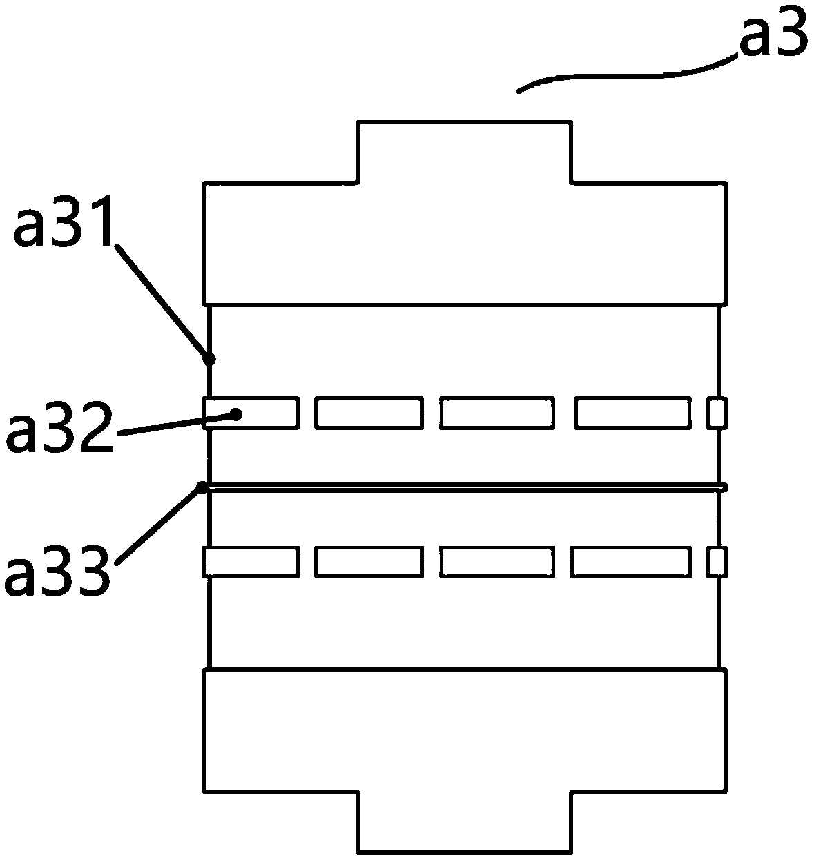 Tipping paper gluing apparatus and gluing method as well as coiling machine