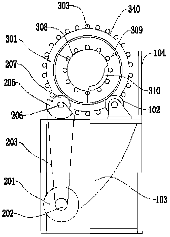 Multi-stage screening machine for aquatic products