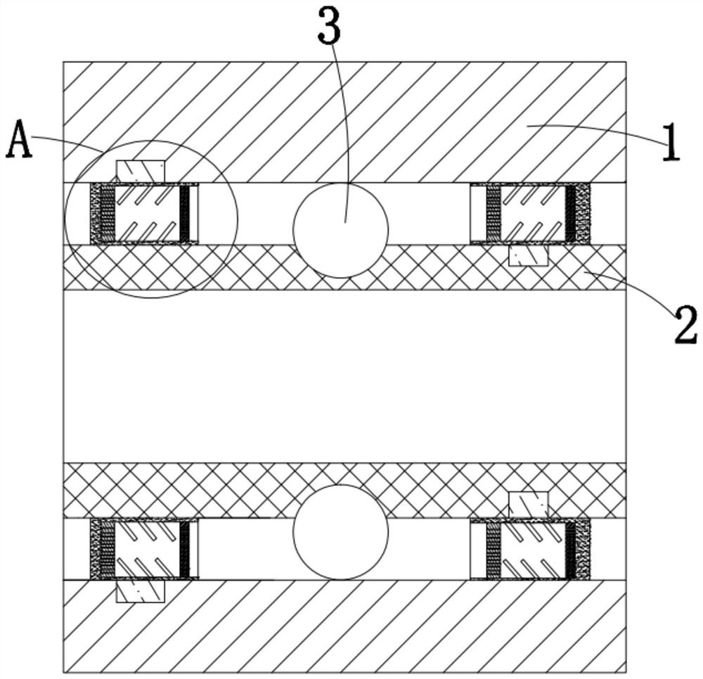 Bearing with noise reduction function