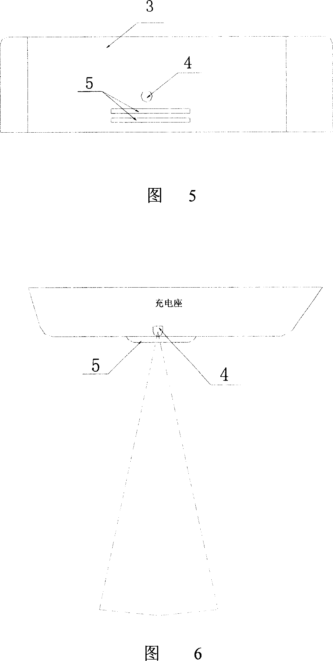 Automatic charging method of robot and its automatic charging device