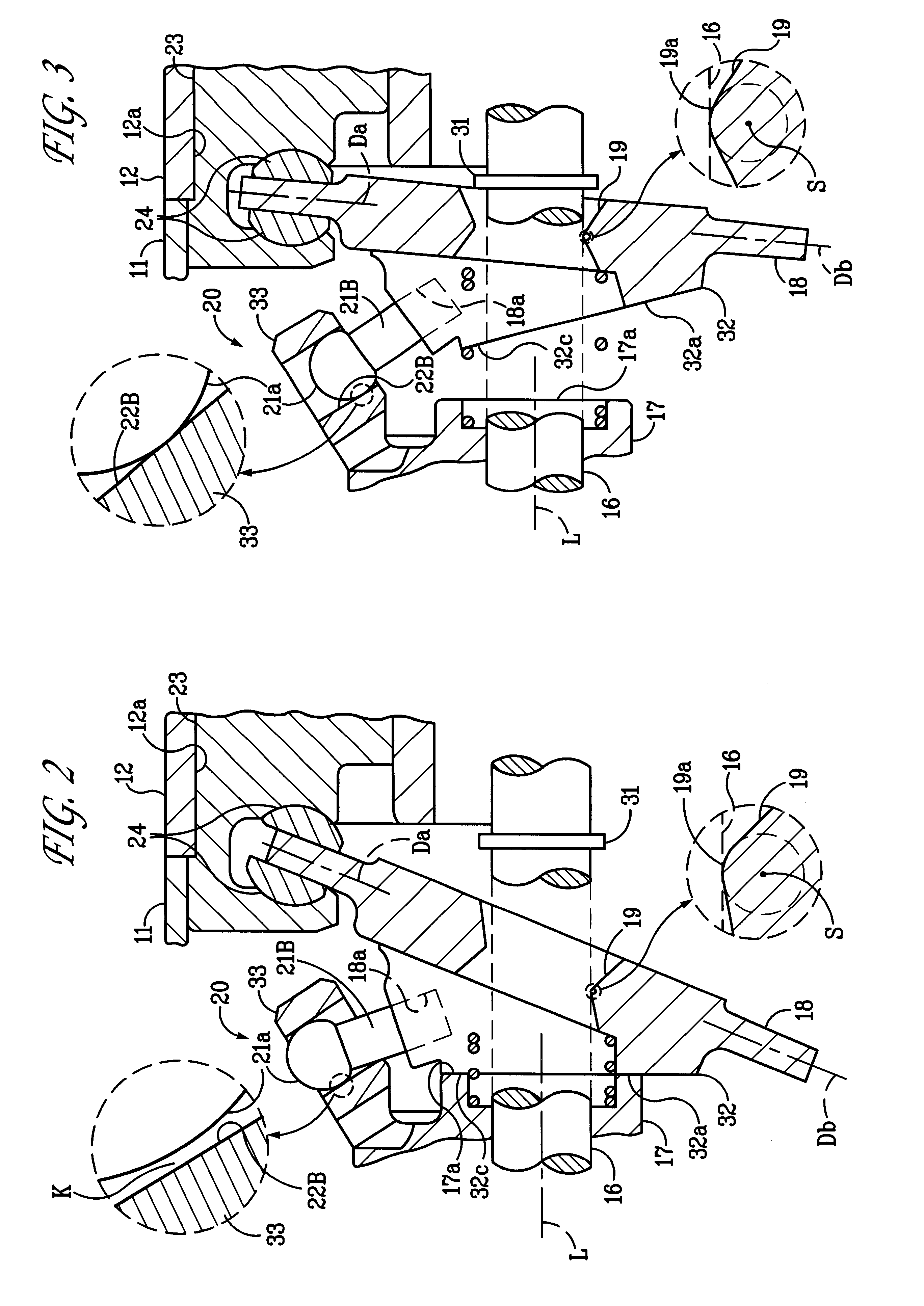 Variable capacity refrigerant compressor having an inclination limiting means to interrupt compressive forces on a hinge mechanism