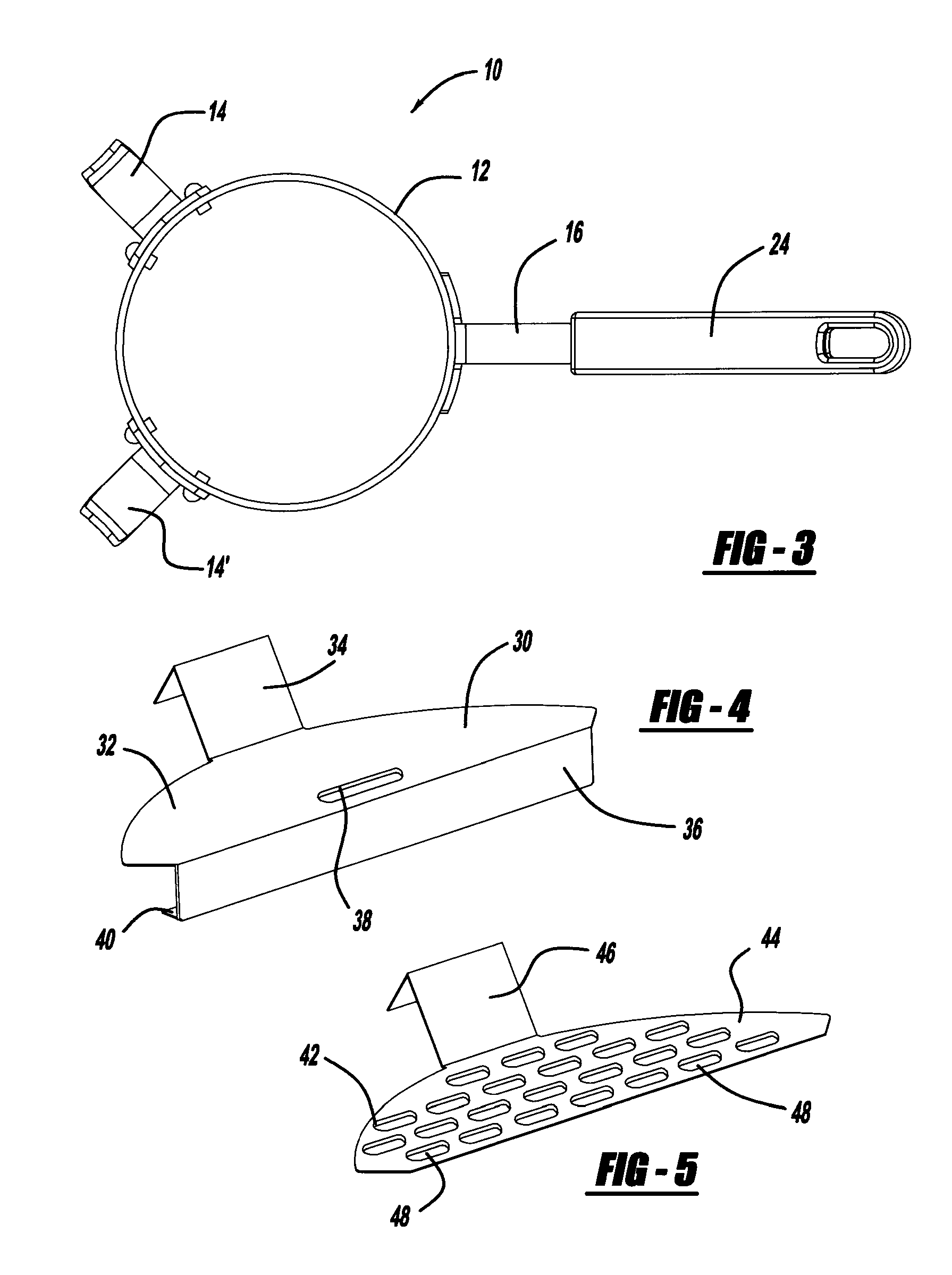 System and method for diverting liquids from foodstuff during preparation in a frying pan