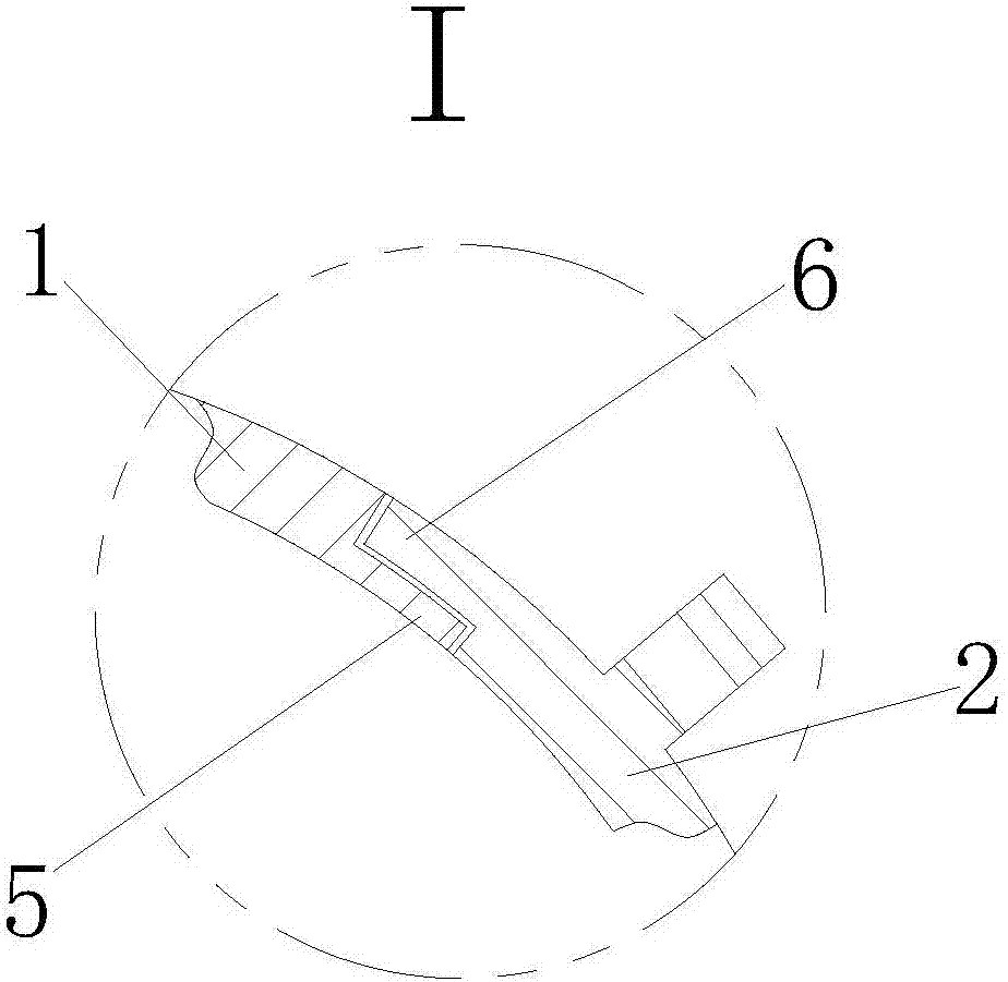 Portable fishing net storage device