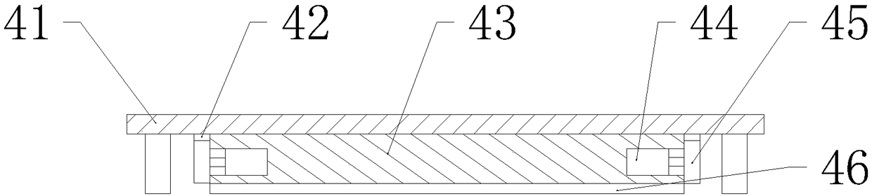 Mold placement frame convenient to clean