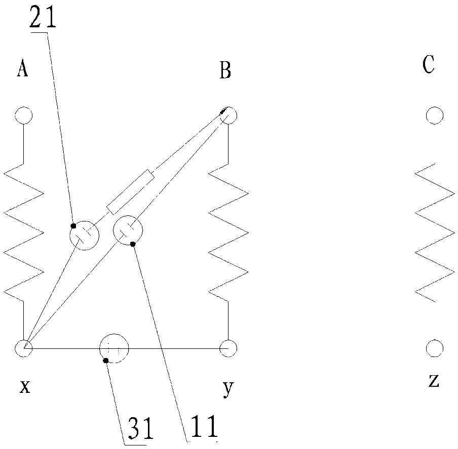 On-load capacity-regulating switch with single fracture