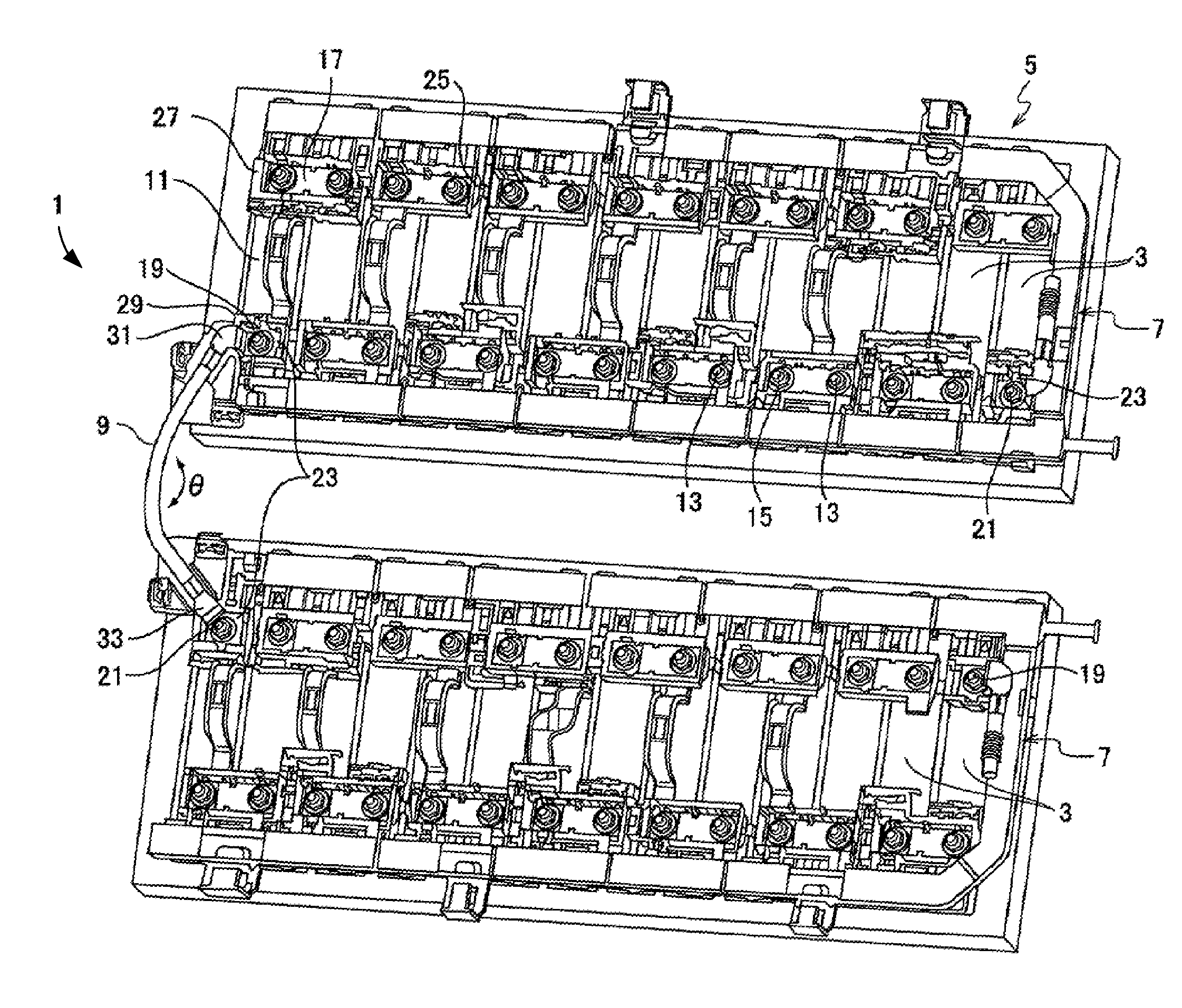 Electric cable connecting construction and electric cable connecting method