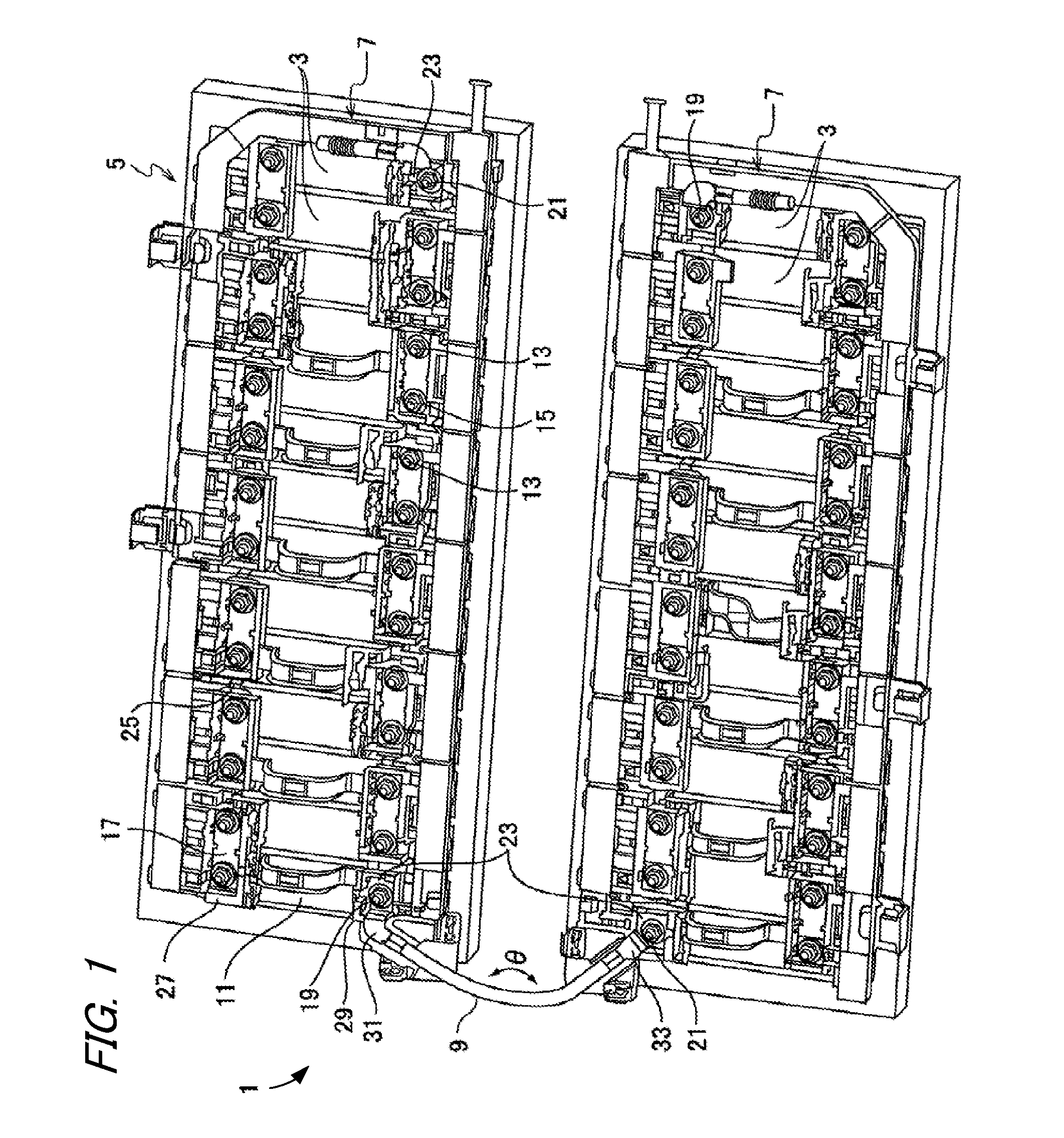 Electric cable connecting construction and electric cable connecting method