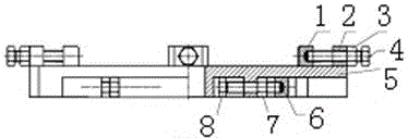 Switching center plate for bogies of railway trucks and method for connecting switching center plate with center plates of truck bodies