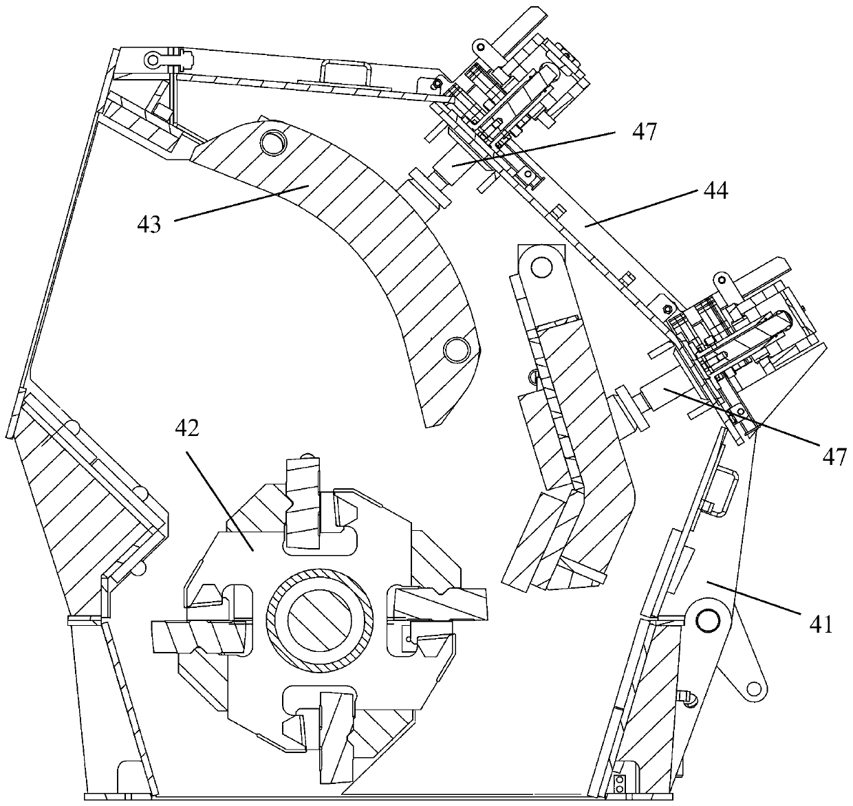 Mobile crusher for building waste