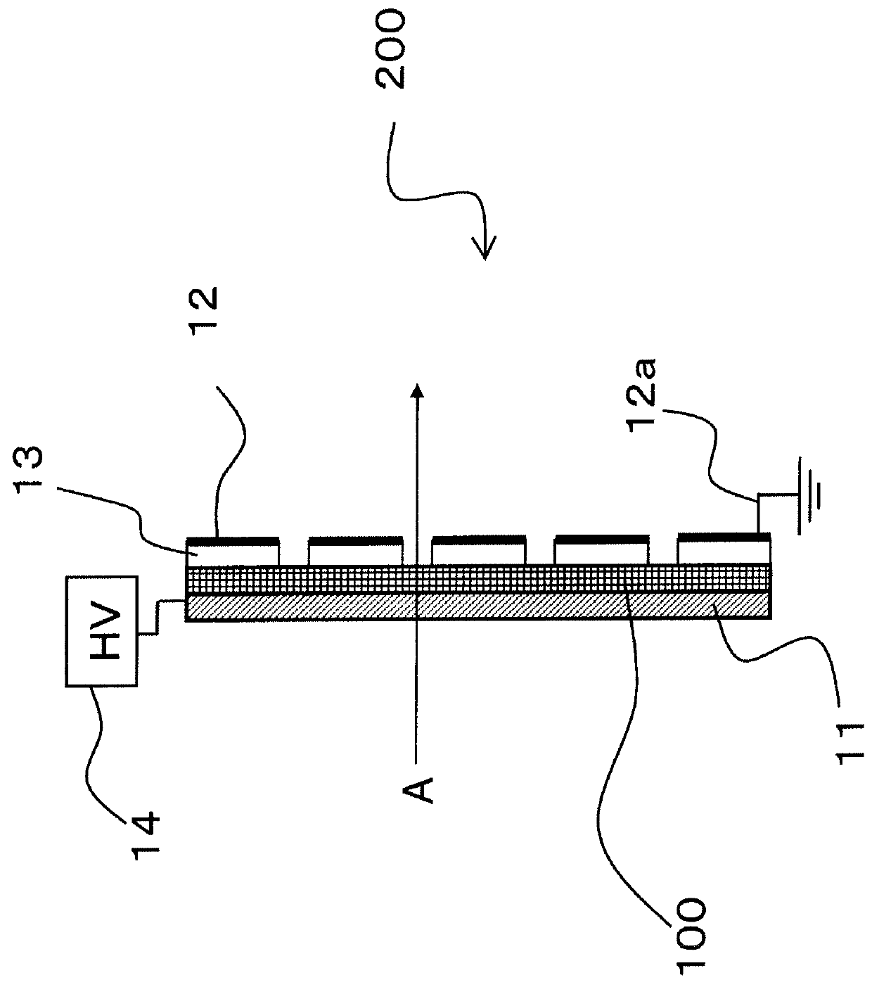 Device and method for gas treatment using non-thermal plasma and catalyst medium