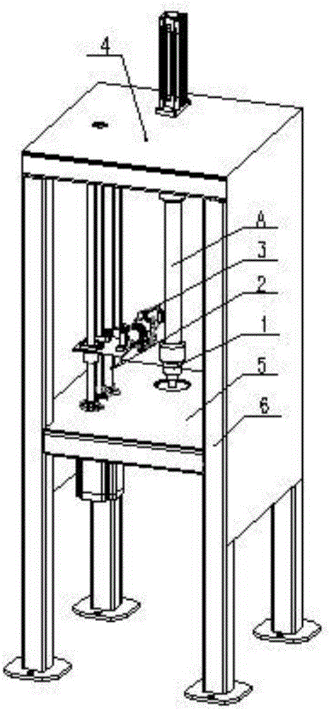 Automatic reciprocating spraying device