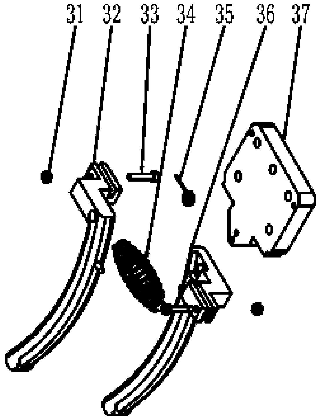 Fruit wood shears with bionic blade and differential clamping mechanism