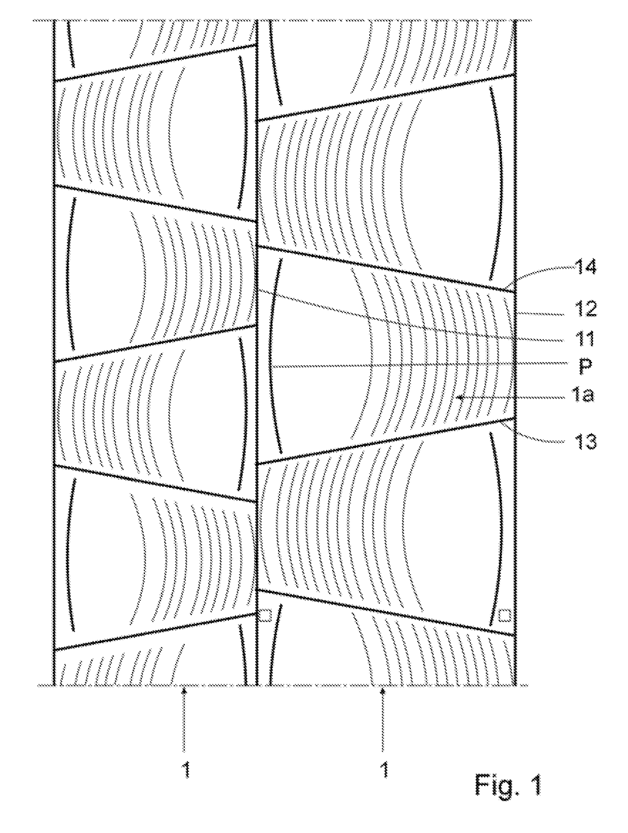 Arrangement of cinemas in multiplex cinemas and cinema room for a multi-screen cinema